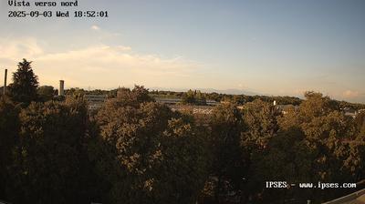 immagine della webcam nei dintorni di Milano Morsenchio: webcam Garbagnate Milanese
