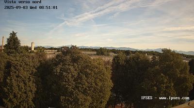 immagine della webcam nei dintorni di Milano Foro Bonaparte: webcam Garbagnate Milanese