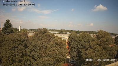 immagine della webcam nei dintorni di Milano Loreto: webcam Garbagnate Milanese