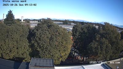 immagine della webcam nei dintorni di Milano Cagnola: webcam Garbagnate Milanese