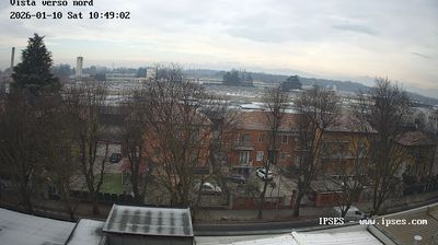 immagine della webcam nei dintorni di Milano Campo dei Fiori: webcam Garbagnate Milanese