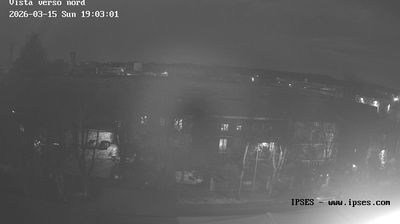 immagine della webcam nei dintorni di Milano Parco Trenno: webcam Garbagnate Milanese