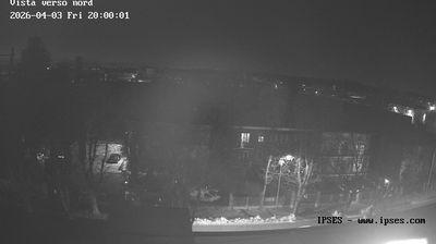 immagine della webcam nei dintorni di Milano Napoli: webcam Garbagnate Milanese