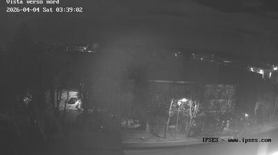 immagine della webcam nei dintorni di Milano Pasquirolo: webcam Garbagnate Milanese