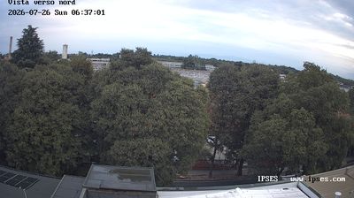 immagine della webcam nei dintorni di Milano Nosedo: webcam Garbagnate Milanese
