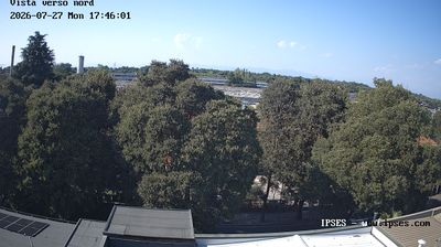 immagine della webcam nei dintorni di Milano San Siro: webcam Garbagnate Milanese