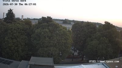immagine della webcam nei dintorni di Milano Napoli: webcam Garbagnate Milanese