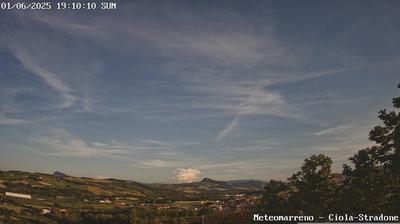 immagine della webcam nei dintorni di Portoverde: webcam Poggio Berni