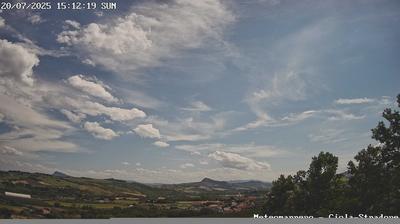 immagine della webcam nei dintorni di Fogliano Marina: webcam Poggio Berni