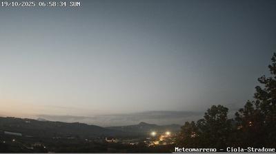 immagine della webcam nei dintorni di Roncofreddo: webcam Poggio Berni
