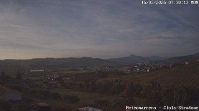 immagine della webcam nei dintorni di Sant'Agata Feltria: webcam Poggio Berni