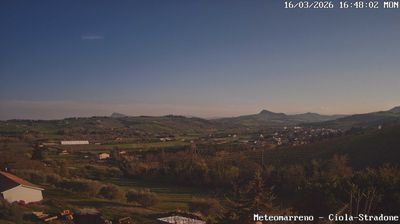 immagine della webcam nei dintorni di Carpegna: webcam Poggio Berni