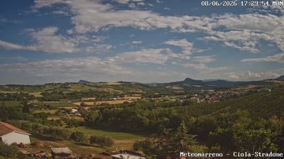 immagine della webcam nei dintorni di Portoverde: webcam Poggio Berni
