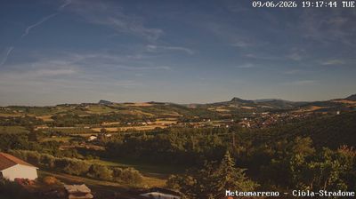 immagine della webcam nei dintorni di Montecopiolo: webcam Poggio Berni