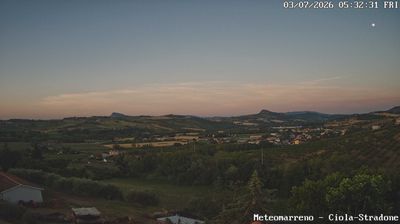 immagine della webcam nei dintorni di Perticara di Novafeltria: webcam Poggio Berni