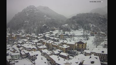 immagine della webcam nei dintorni di Cantoira: webcam Lemie