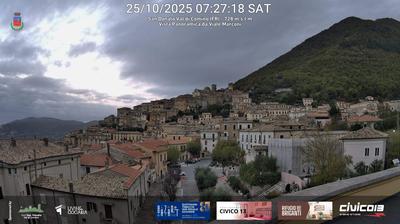 immagine della webcam nei dintorni di Castel di Sangro: webcam San Donato Val di Comino