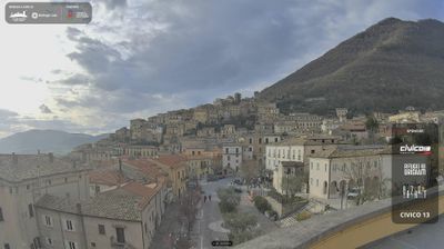 immagine della webcam nei dintorni di Castel di Sangro: webcam San Donato Val di Comino