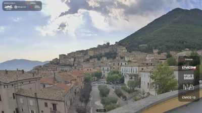 immagine della webcam nei dintorni di Castel di Sangro: webcam San Donato Val di Comino