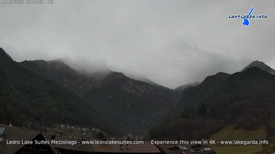 immagine della webcam nei dintorni di Tenno: webcam Molina di Ledro
