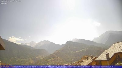 immagine della webcam nei dintorni di Gressan: webcam Saint-Pierre