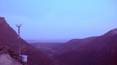 immagine della webcam nei dintorni di Brosso: webcam Traversella