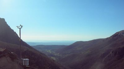 immagine della webcam nei dintorni di Brosso: webcam Traversella