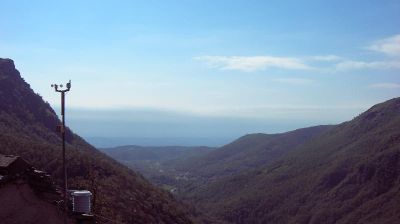 immagine della webcam nei dintorni di Castelnuovo Nigra: webcam Traversella