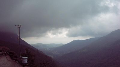 immagine della webcam nei dintorni di Brosso: webcam Traversella