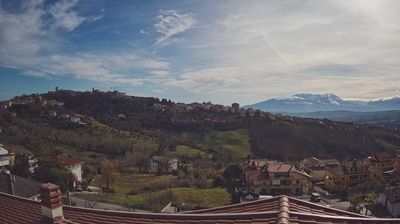 immagine della webcam nei dintorni di Carpineto della Nora: webcam Penne
