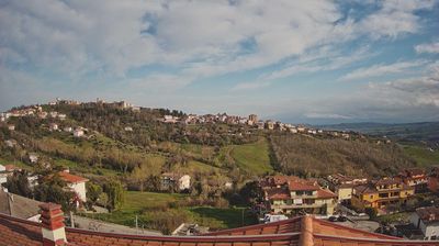 immagine della webcam nei dintorni di Roseto degli Abruzzi: webcam Penne