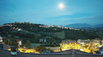 immagine della webcam nei dintorni di Roseto degli Abruzzi: webcam Penne