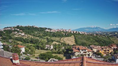 immagine della webcam nei dintorni di Villa Celiera: webcam Penne