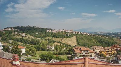 immagine della webcam nei dintorni di Roseto degli Abruzzi: webcam Penne