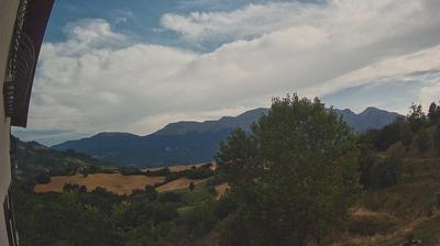 immagine della webcam nei dintorni di Montebello di Bertona: webcam Arsita