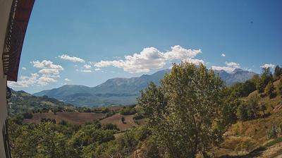 immagine della webcam nei dintorni di Ofena: webcam Arsita