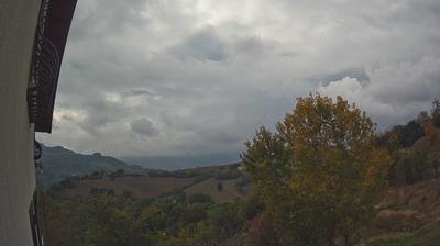 immagine della webcam nei dintorni di Colledara: webcam Arsita