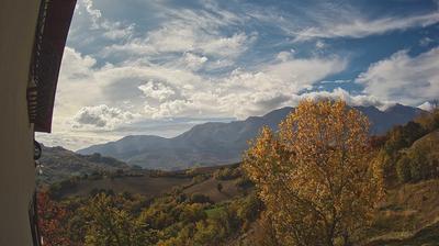 immagine della webcam nei dintorni di Fano Adriano: webcam Arsita