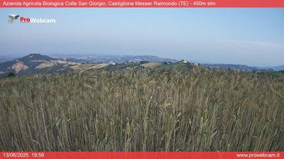 immagine della webcam nei dintorni di Giulianova: webcam Castiglione Messer Raimondo