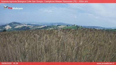 immagine della webcam nei dintorni di Pescara Liberi: webcam Castiglione Messer Raimondo
