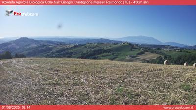 immagine della webcam nei dintorni di Silvi Marina: webcam Castiglione Messer Raimondo