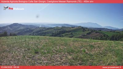 immagine della webcam nei dintorni di Teramo: webcam Castiglione Messer Raimondo