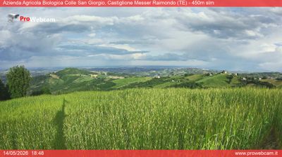 immagine della webcam nei dintorni di Penne: webcam Castiglione Messer Raimondo