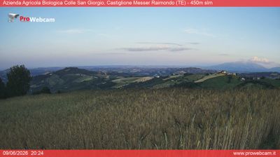 immagine della webcam nei dintorni di Silvi: webcam Castiglione Messer Raimondo