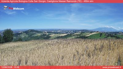 immagine della webcam nei dintorni di Canzano: webcam Castiglione Messer Raimondo