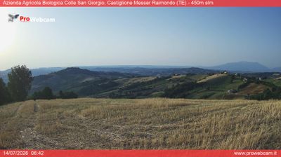 immagine della webcam nei dintorni di Pianella: webcam Castiglione Messer Raimondo