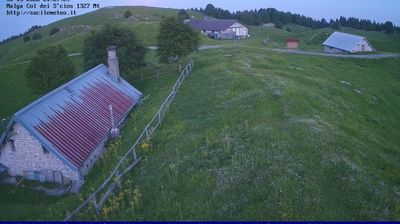 immagine della webcam nei dintorni di Nevegal: webcam Pian del Cansiglio