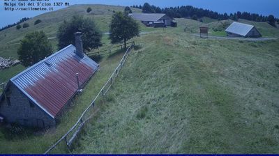 immagine della webcam nei dintorni di Nevegal: webcam Pian del Cansiglio