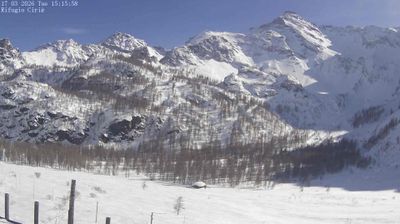 immagine della webcam nei dintorni di Grand Crot: webcam Balme