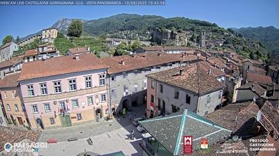 immagine della webcam nei dintorni di Fornaci di Barga: webcam Castiglione di Garfagnana